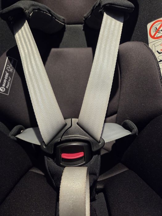 Fotelik Maxi-Cosi Pearl Pro 2 i-Size  z bazą FamilyFix3