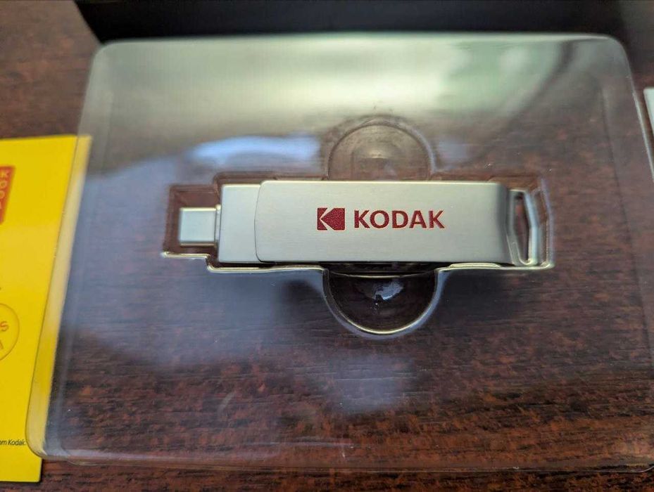 Портативний SSD-флешка Kodak X203 256GB USB 3.2 Gen 2 для iPhone та PC