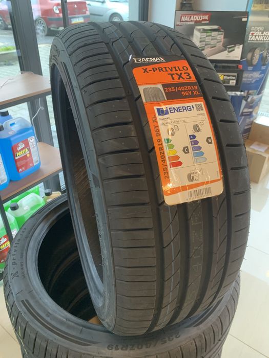 NOWA Opona opony letnia letnie 235/40R19 TRACMAX X-PRIVILO