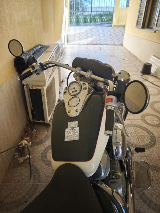 SHADOW VT 750 de 1998 +- 7700kms