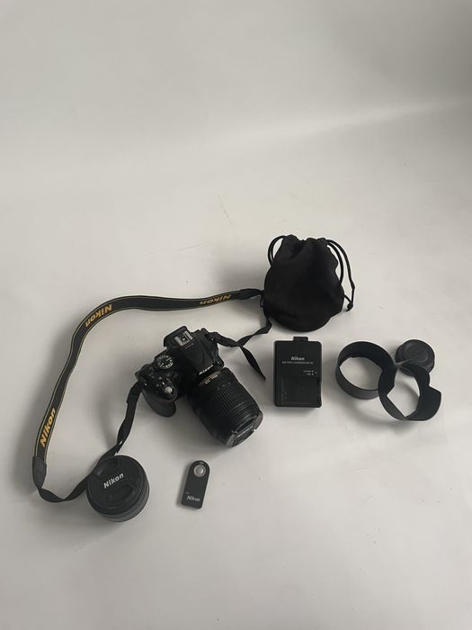 aparat lustrzanka Nikon D5200 + obiektyw i pilot zdalnego sterowania