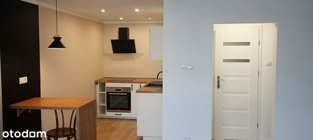 Sprzedam - Mieszkanie 30m2 Tomaszów Maz. ul. Małkowskich 2 piętro