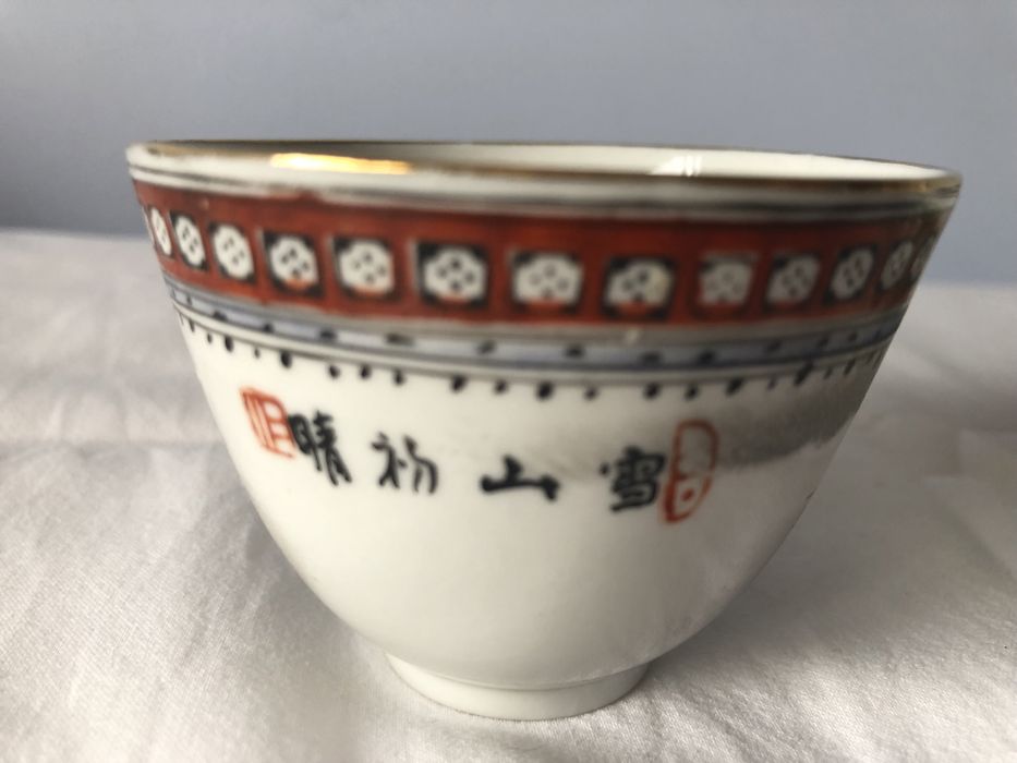 Tres tacinhas de porcelana chinesa e macaense