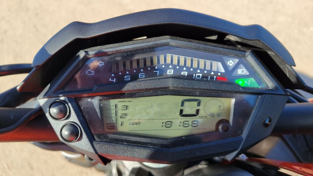 Kawasaki Z1000 2015p.