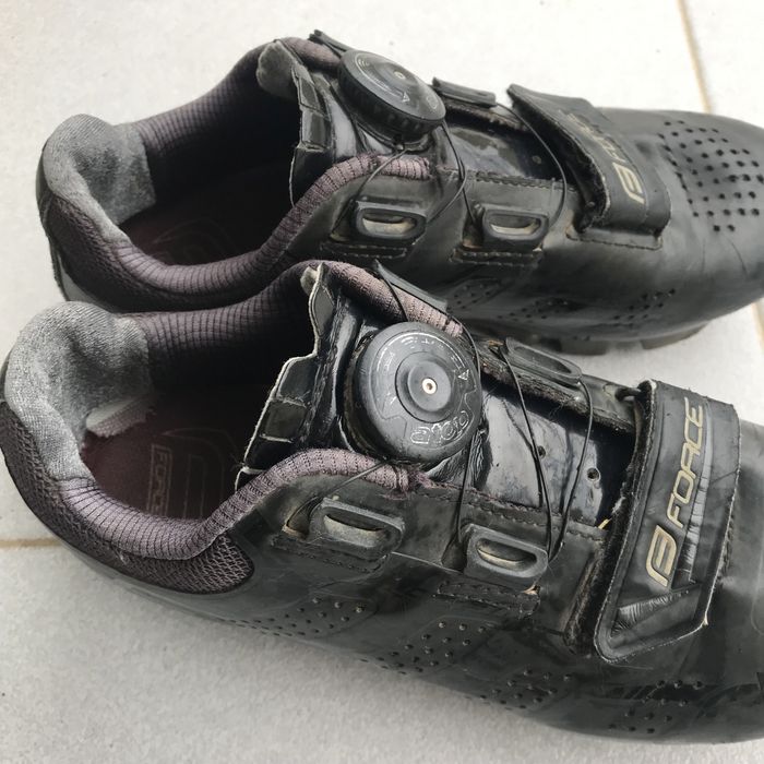 Sapatos force btt
