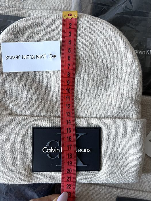 Шапка осінь/зима  calvin klein jeans