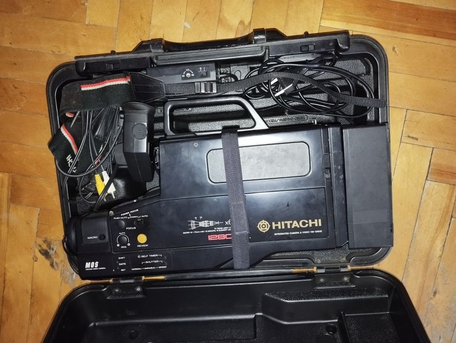 Відеокамера Hitachi