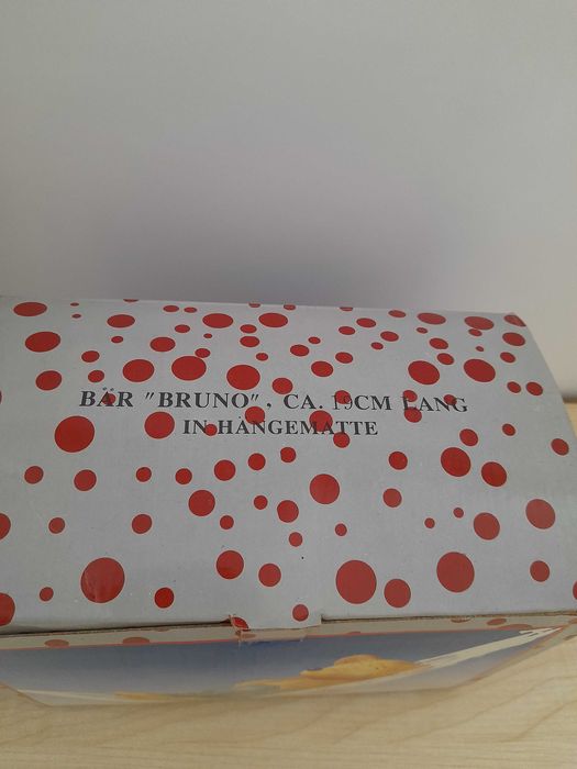 Figurka ,,Niedźwiadek Bruno'' na hamaku 19cm