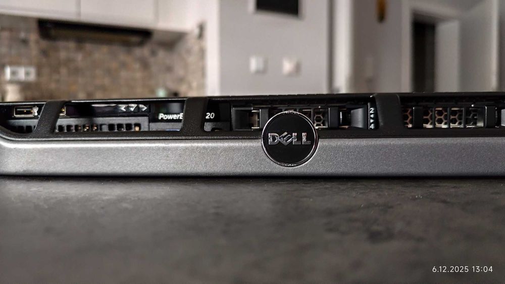 Serwer DELL PowerEdge R320 Intel Xeon E5-2407, 32GB RAM