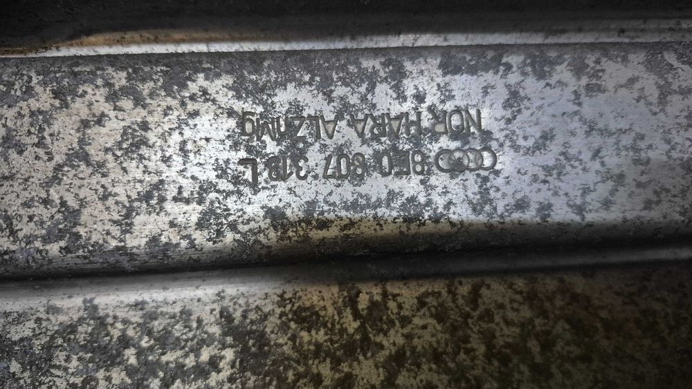 Reforço Metálico Para-Choques Traseiro Audi A4 B6 B7 Avant 8E Ref 8E0807313L - Excelente Estado