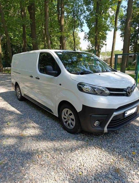 Toyota Proace Long