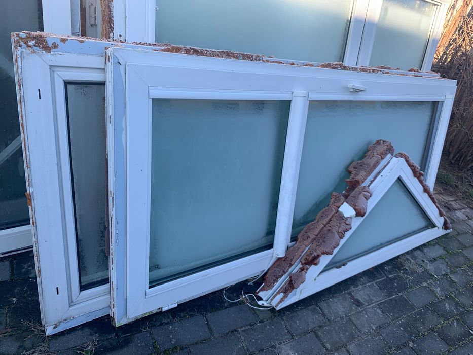 Sprzedam okna z rozbiórki