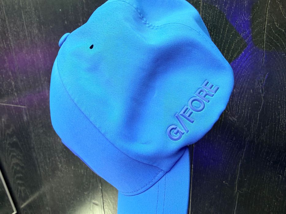 Czapka Golfowa G/FORE Azure niebieska YUPOONG Nowoczesna technologia materiału luksusowa