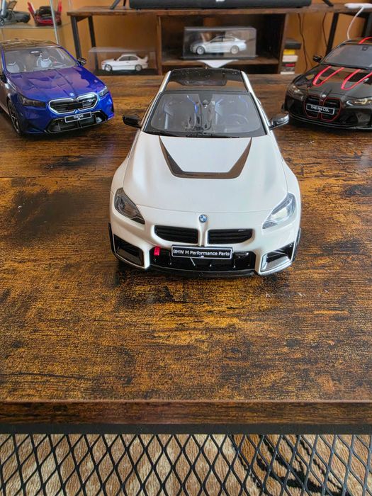 Bmw m2 m performance 1 18 gt spirit
