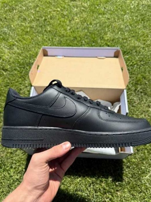 Nike Air Force 1 Low '07 Black R.40