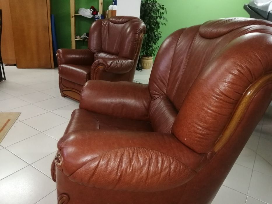 Sofás + mesinha de centro