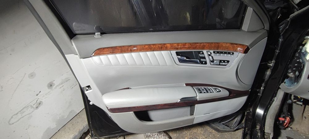 Карта двері W221 S600L