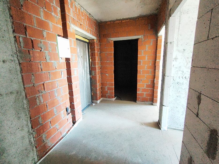 Продам квартиру  Розстрочка Ремонт Власник 46кв м зага