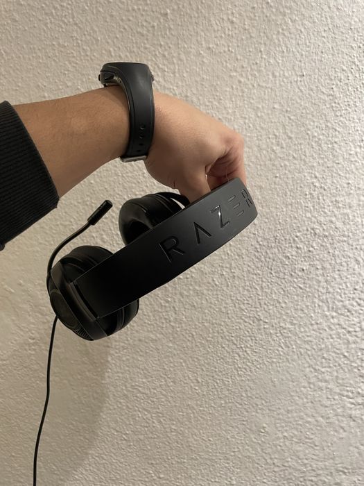 Playstation 5 com headset e monitor 240hz