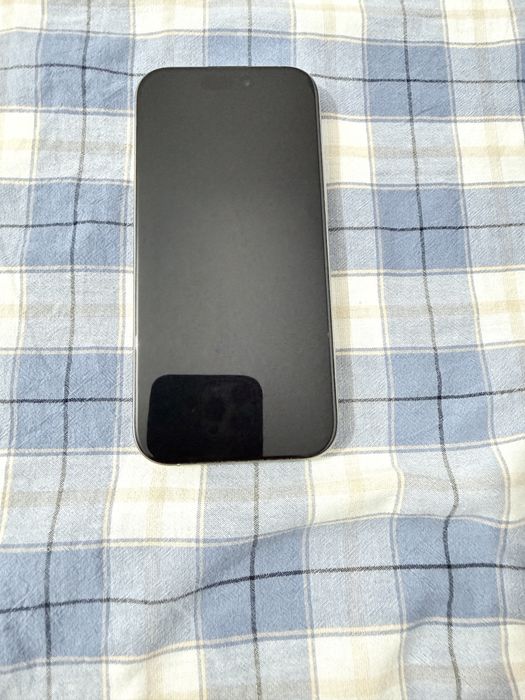 iPhone 16 Pro 128GB Natural Titanium - Dual SIM / Bateria 94%