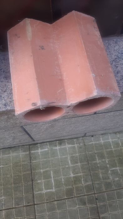 Bloco de garrafeira dupla