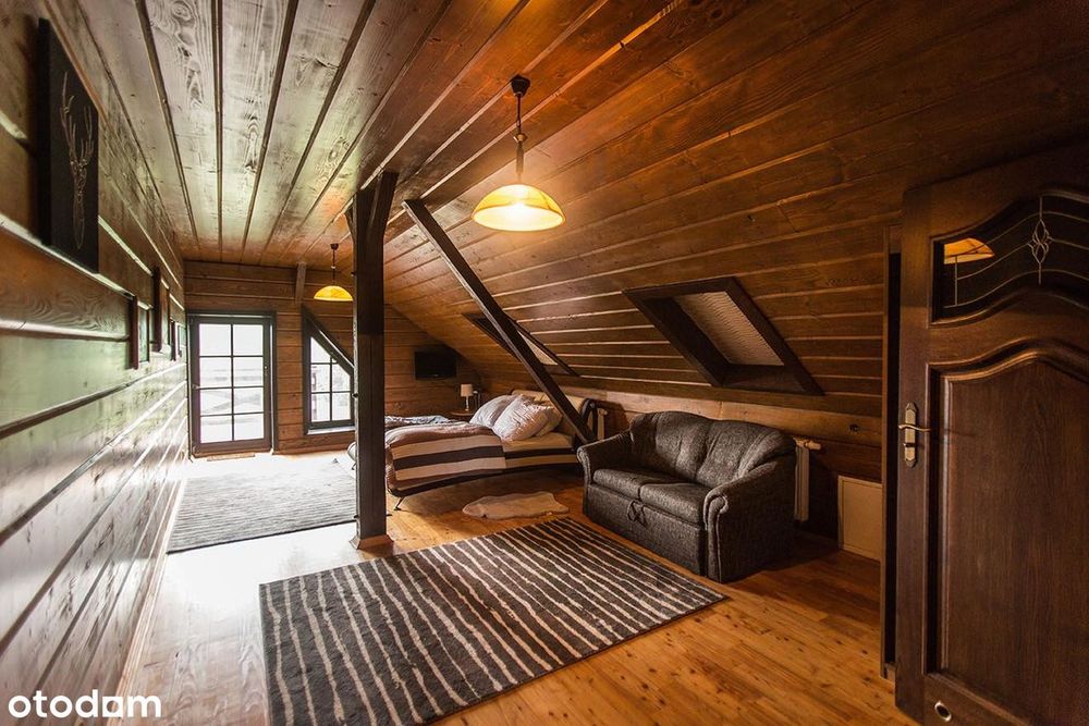 Posiadłość w Bieszczadch / 6 ha/ Dom, stajnia, stawy/ 4 305 000