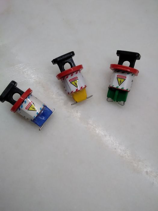 Kit de bloqueio para disjuntores