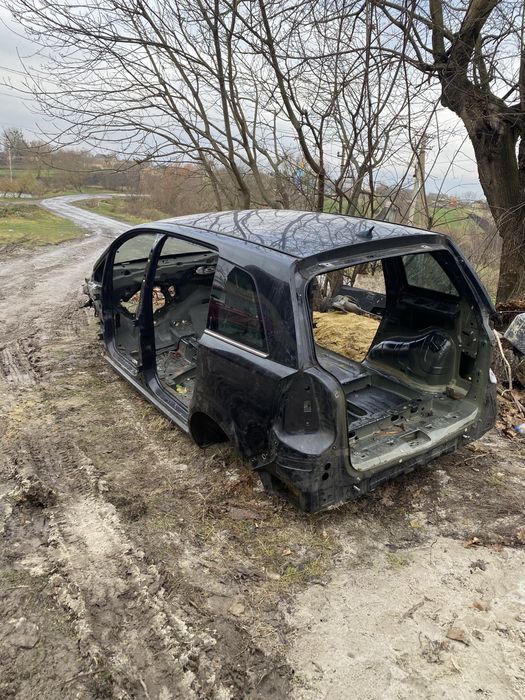 Кузов криша зафира б ланжерон четверть поріг крило