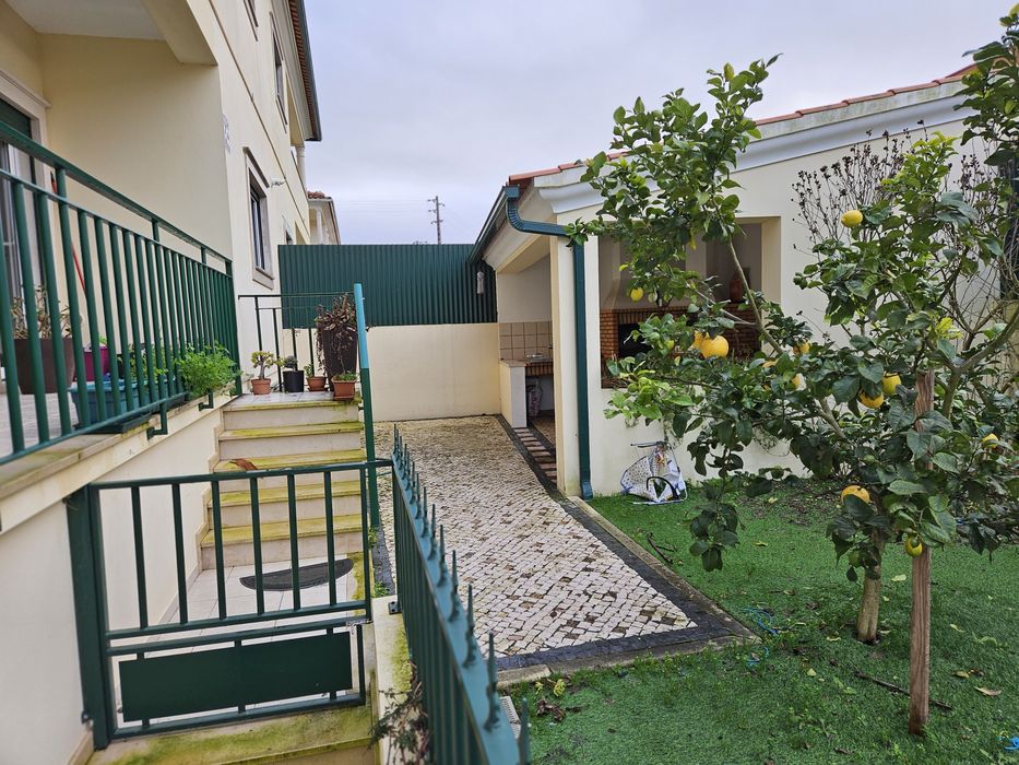 Moradia Unifamiliar Jardoeira - Batalha!