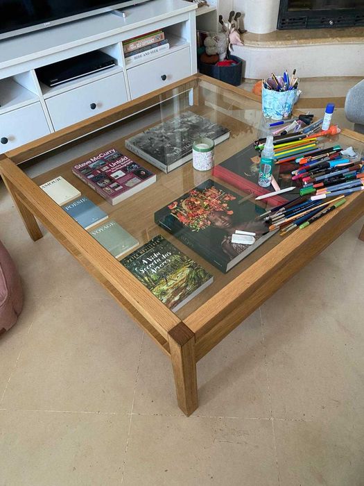 Mesa madeira maciça com vidro