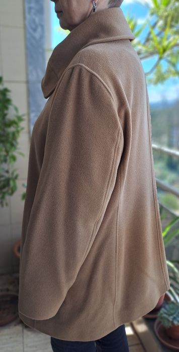 Casaco Elena Miro de cashmere e lã