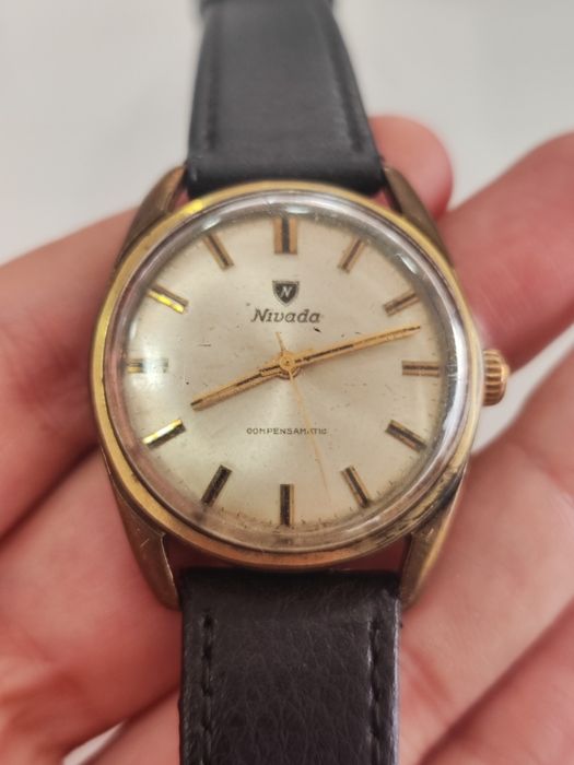 Relógio Nivada Compensamatic