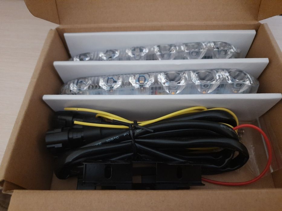 Противотуманные фары LED DRL-6-Y-W Дневные ходовые огни