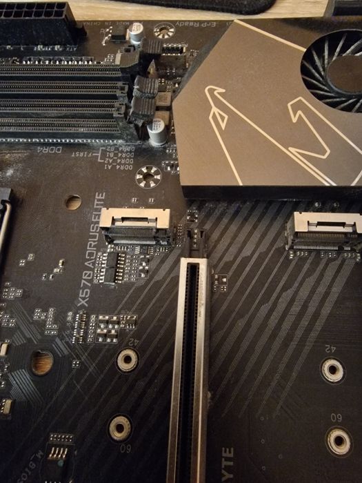 Gigabyte x570 aorus elite plyta główna