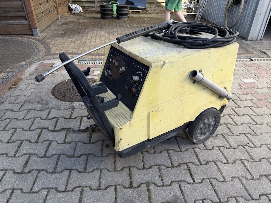 Karcher HDS 760 uszkodzona myjka ciśnieniowa na ciepłą wode