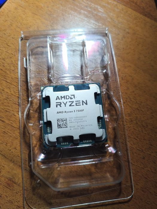 Процесор AMD Ryzen 5 7500F (100-000000597) Tray