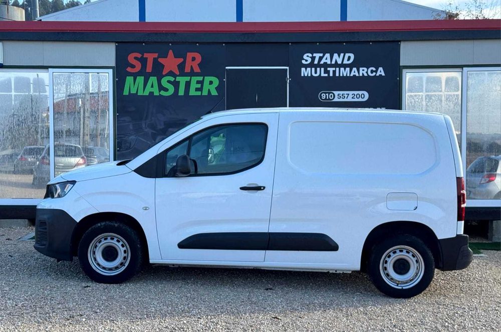 Peugeot Partner 1.5 BlueHDi Pro Standard- Garantia Incluída