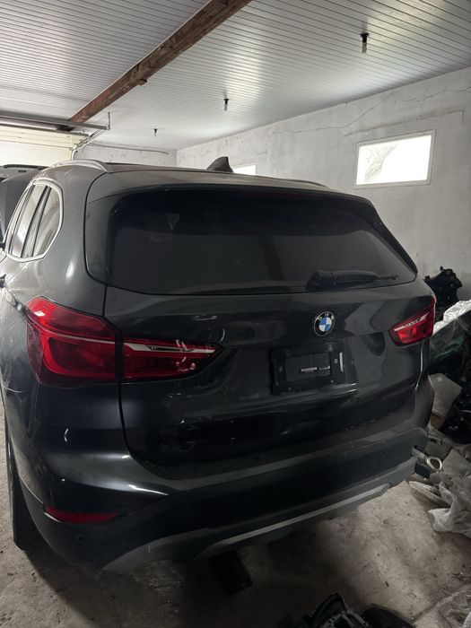 Задній бампер, ліхтарі BMW X1 F48