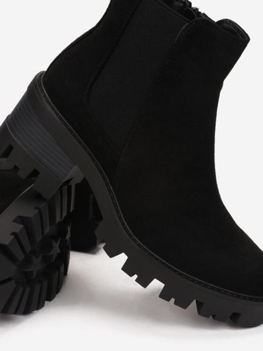 Botki czarne zamszowe