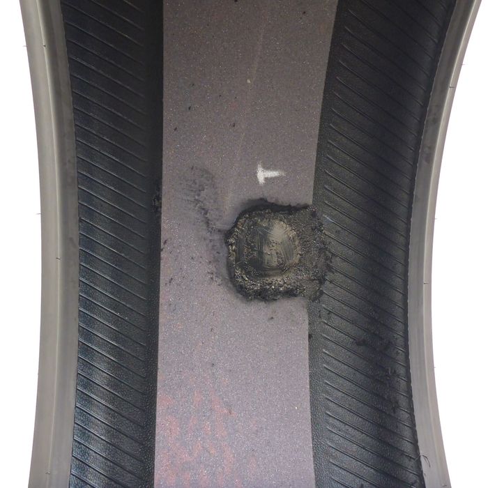 Opony 285/30/22 Hankook 285/30R22 101Y XL AO Sound Letnie 2023 6,8-7mm