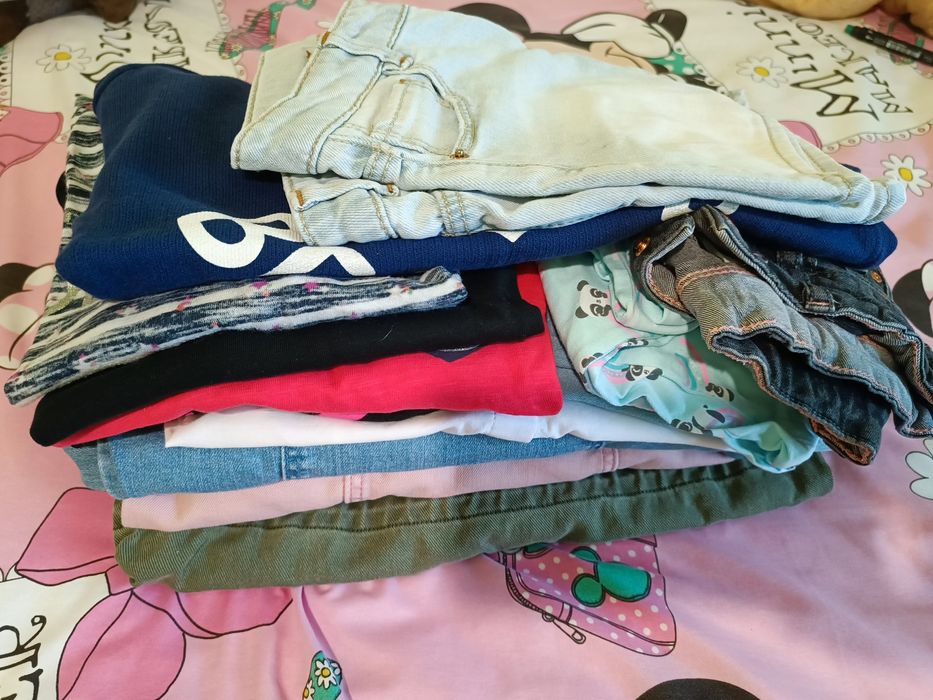 Lote de roupa, 11 peças de menina como novo 5, 6 anos