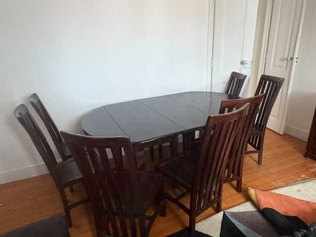 mesa de jantar em madeira maçiça+ 6 cadeiras