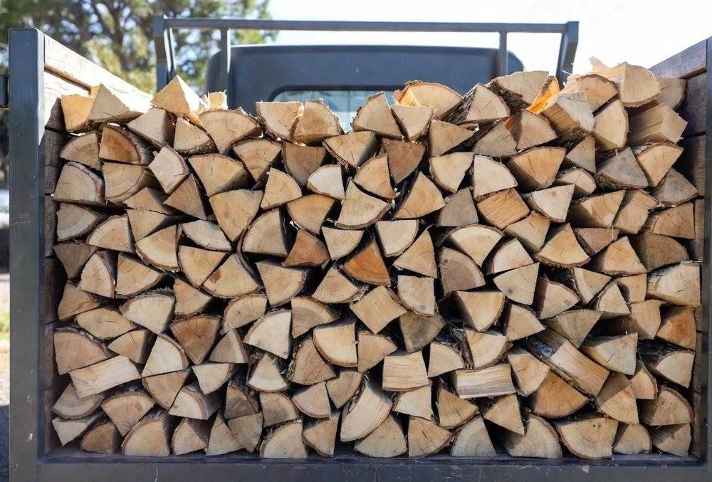 Продам сухі ДРОВА! Круглий рік в наявності. Хороші ціни! 5,8 куб