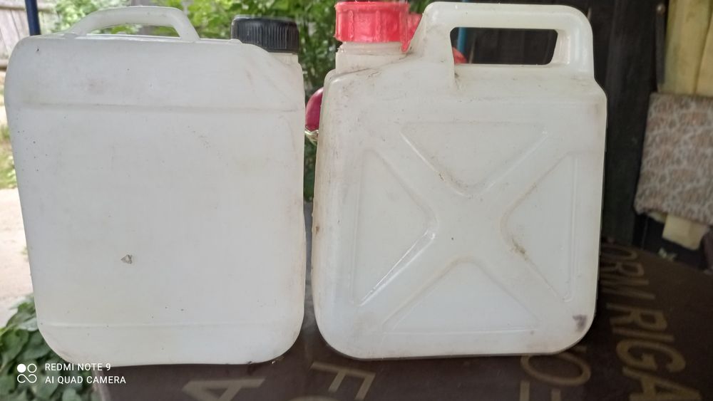 Канистры пищевые 20 литров и 5 литров
