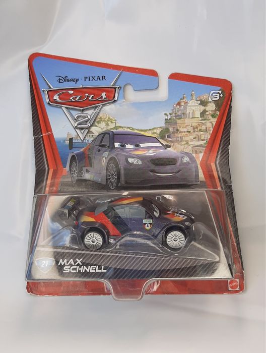 Іграшки з серіі Тачкі Маттел