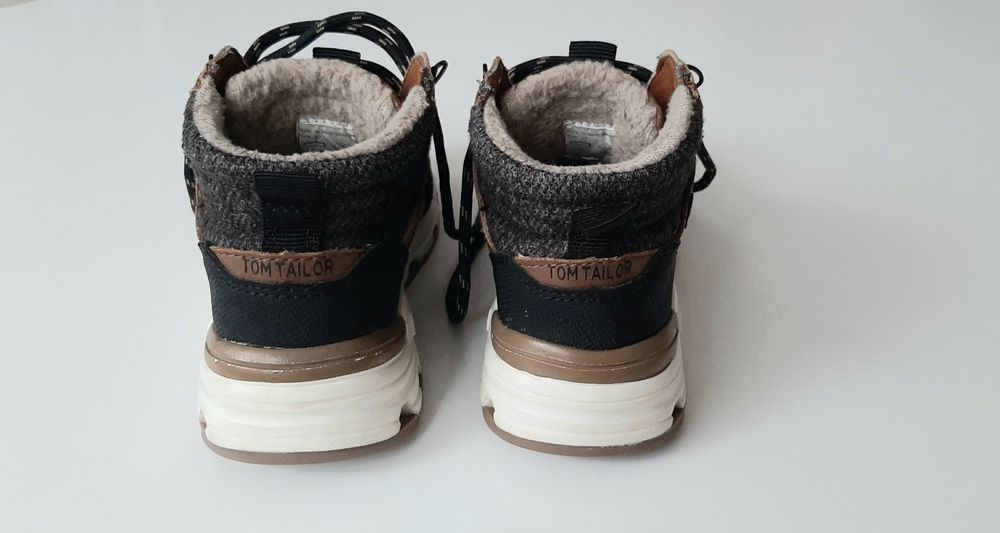 Buty zimowe TOM TAILOR 27