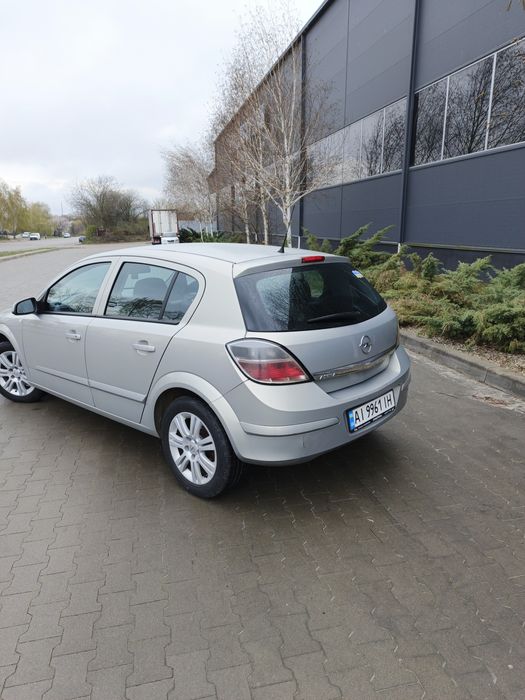 Автомобіль Opel Astra H