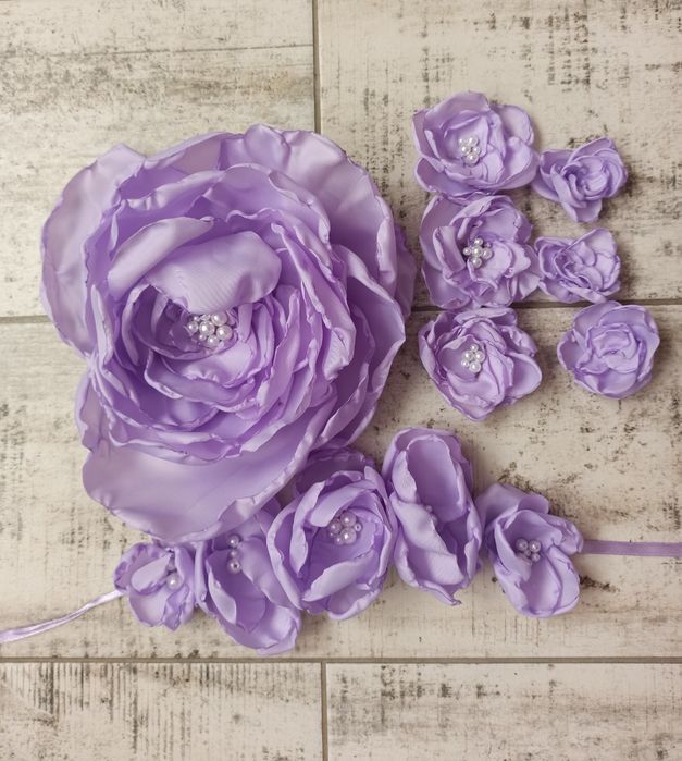 Квіти бутони півонія Ранункулюс пуансетія троянди тюльпан