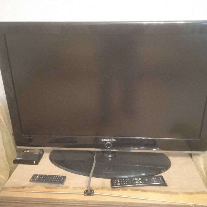 Телевизор Самсунг 37 дюймов