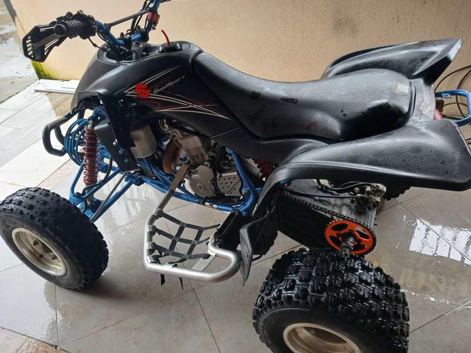 Moto 4 Suzuki ltz400